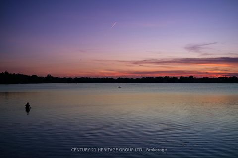 Photo 45 at 30 Limerick Street, Oak Ridges Lake Wilcox, Richmond Hill