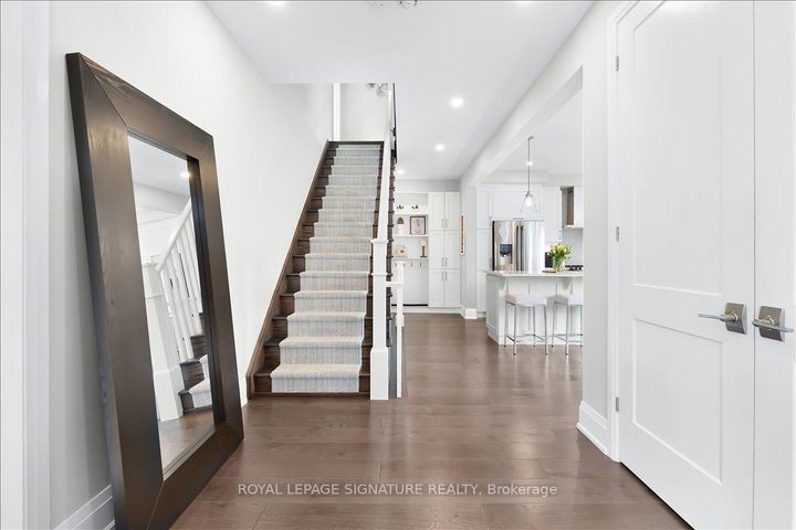 Photo 11 at 19 - 3042 Creekshore Common, GO Glenorchy, Oakville