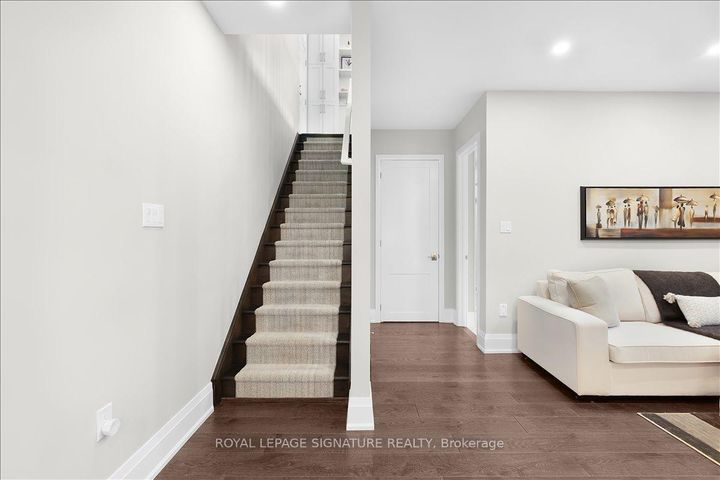 Photo 21 at 19 - 3042 Creekshore Common, GO Glenorchy, Oakville