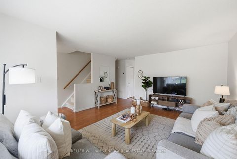 Photo 6 at 441 Maplewood Drive, O'Neill, Oshawa