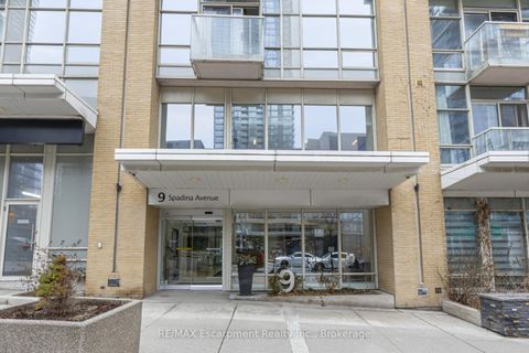 Photo 1 at 303 - 9 Spadina Avenue, Waterfront Communities C1, Toronto