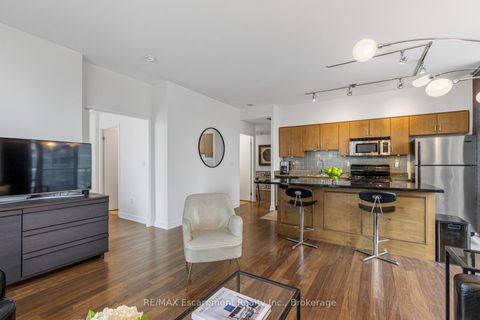 Photo 21 at 303 - 9 Spadina Avenue, Waterfront Communities C1, Toronto