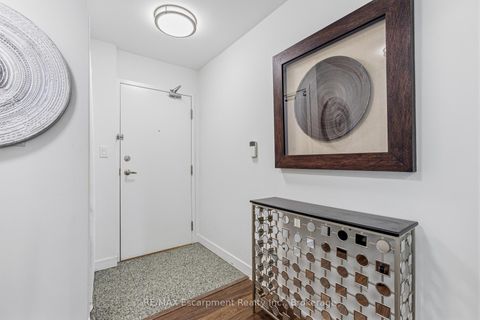 Photo 29 at 303 - 9 Spadina Avenue, Waterfront Communities C1, Toronto