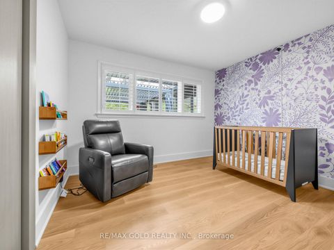 Photo 19 at 5 Crediton Court, Rosethorn, Toronto