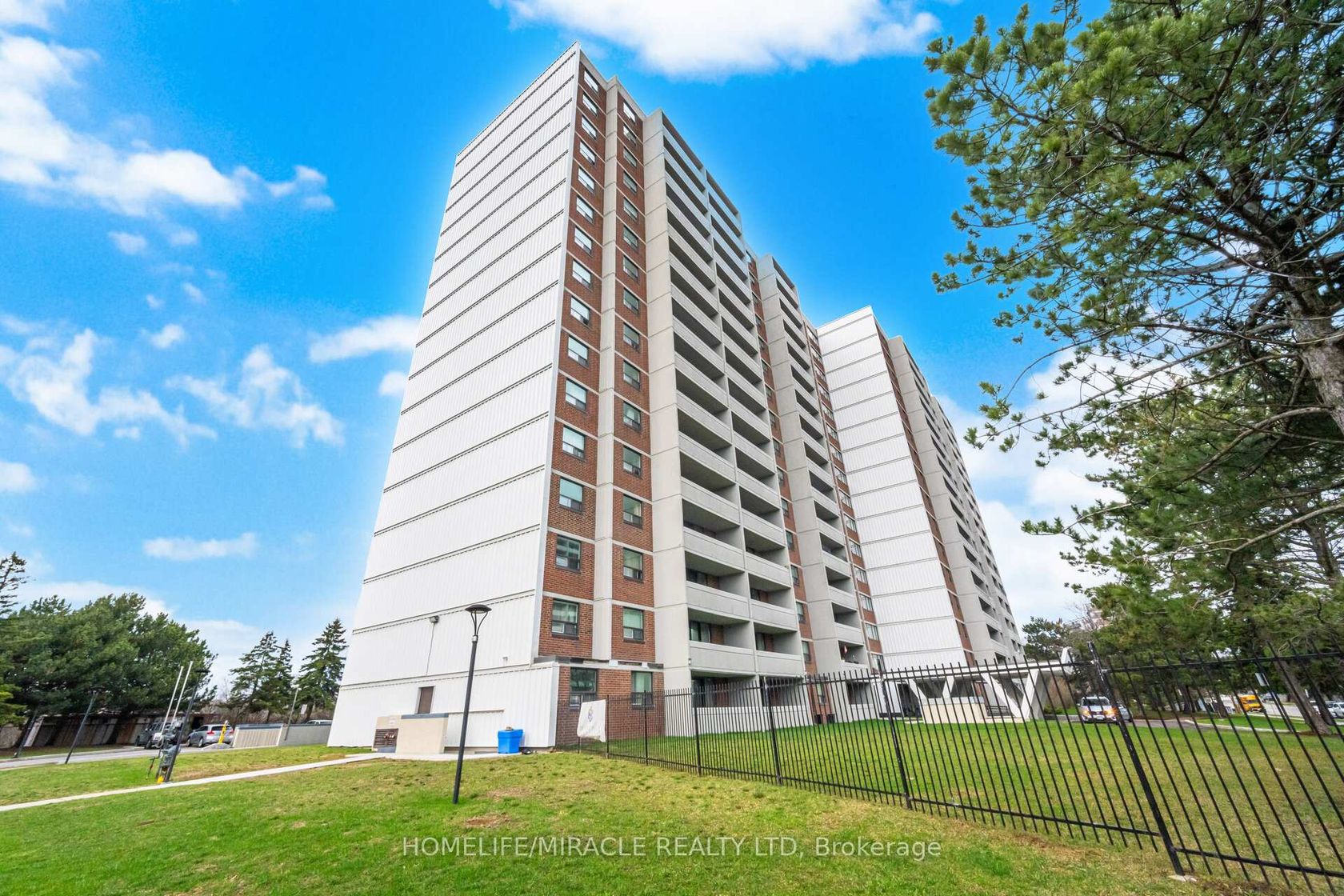 1703 - 100 Prudential Drive, Dorset Park, Toronto 2