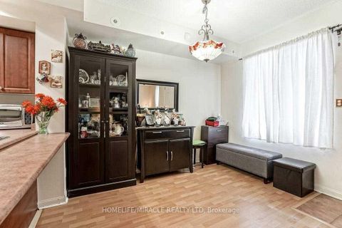 Photo 9 at 1024 - 3047 Finch Avenue W, Humbermede, Toronto