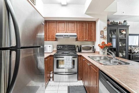 Photo 11 at 1024 - 3047 Finch Avenue W, Humbermede, Toronto