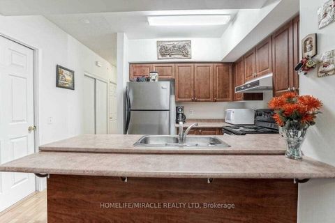 Photo 13 at 1024 - 3047 Finch Avenue W, Humbermede, Toronto
