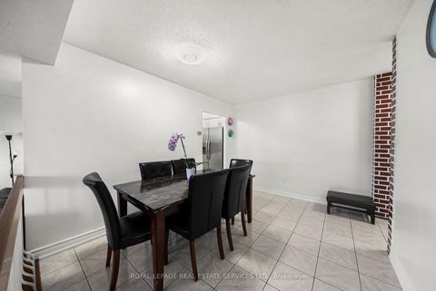 Photo 2 at 211 - 1 Four Winds Drive, York University Heights, Toronto