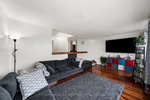 Photo 6 at 211 - 1 Four Winds Drive, York University Heights, Toronto