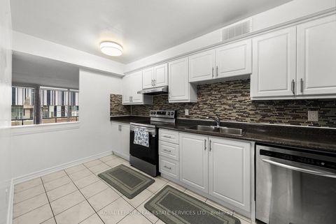 Photo 8 at 211 - 1 Four Winds Drive, York University Heights, Toronto