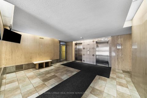 Photo 22 at 211 - 1 Four Winds Drive, York University Heights, Toronto
