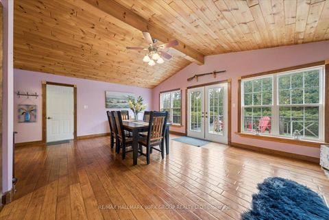 Photo 8 at 836 Crescent Beach Road, Historic Lakeshore Communities, Georgina