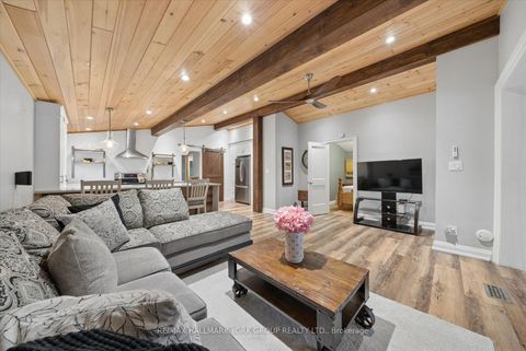 Photo 11 at 836 Crescent Beach Road, Historic Lakeshore Communities, Georgina