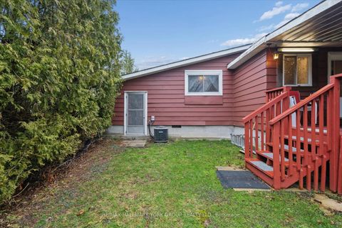 Photo 25 at 836 Crescent Beach Road, Historic Lakeshore Communities, Georgina