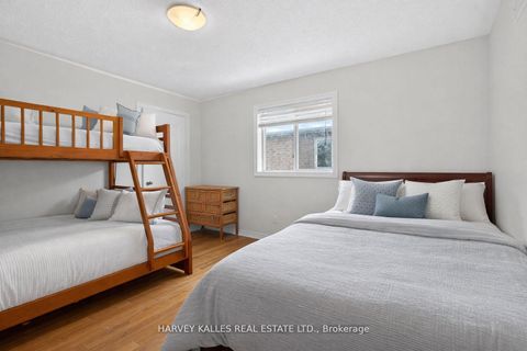 Photo 28 at 60 Wolfson Crescent, Oak Ridges Lake Wilcox, Richmond Hill