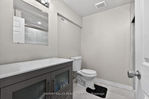 Photo 30 at 60 Wolfson Crescent, Oak Ridges Lake Wilcox, Richmond Hill