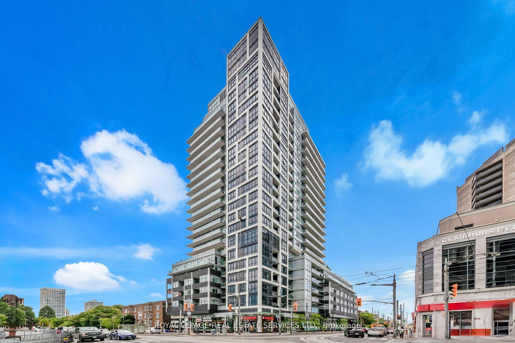 418 - 501 St Clair Avenue W, Casa Loma, Toronto by Loree Meneguzzi Real Estate 418 - 501 St Clair Avenue W, Casa Loma, Toronto