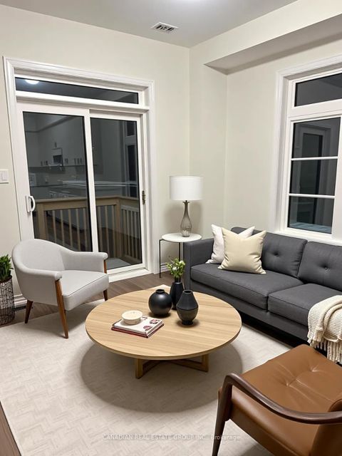 Photo 5 at 2 George Ellis Drive, Keswick North, Georgina