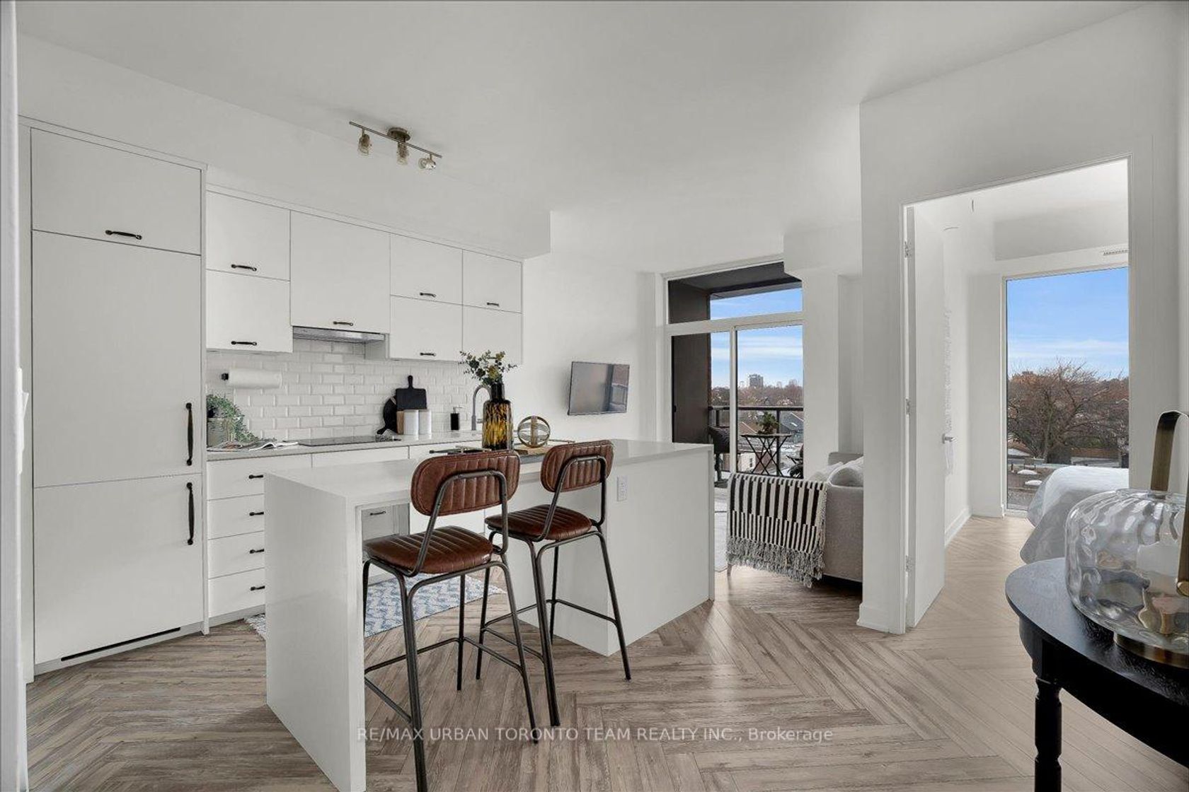 511 - 106 Dovercourt Road, Little Portugal, Toronto photo number 2