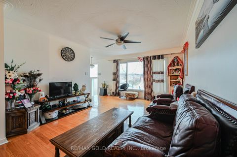Photo 5 at 7282 Shallford Road, Malton, Mississauga