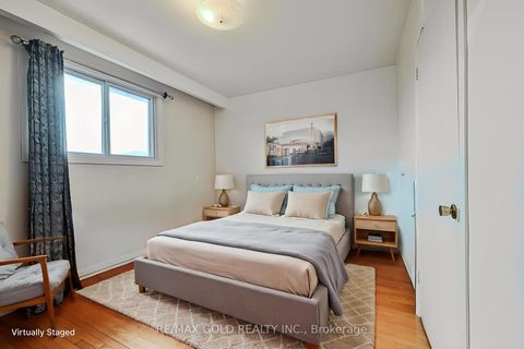 Photo 21 at 7282 Shallford Road, Malton, Mississauga