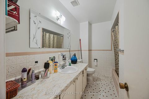 Photo 30 at 7282 Shallford Road, Malton, Mississauga