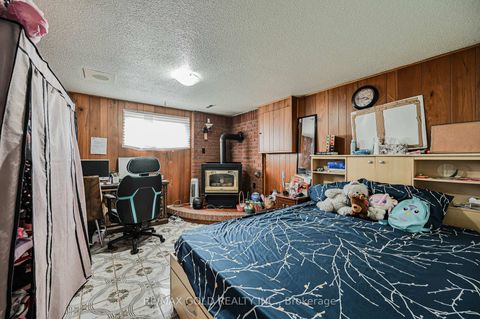 Photo 40 at 7282 Shallford Road, Malton, Mississauga