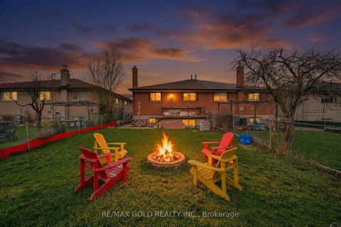 Photo 47 at 7282 Shallford Road, Malton, Mississauga