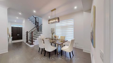 Photo 6 at 41 Menotti Drive, Oak Ridges, Richmond Hill