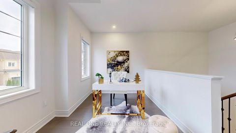 Photo 29 at 41 Menotti Drive, Oak Ridges, Richmond Hill