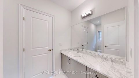 Photo 34 at 41 Menotti Drive, Oak Ridges, Richmond Hill