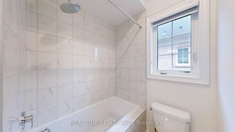 Photo 35 at 41 Menotti Drive, Oak Ridges, Richmond Hill