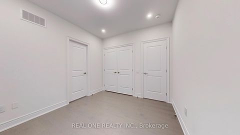 Photo 36 at 41 Menotti Drive, Oak Ridges, Richmond Hill