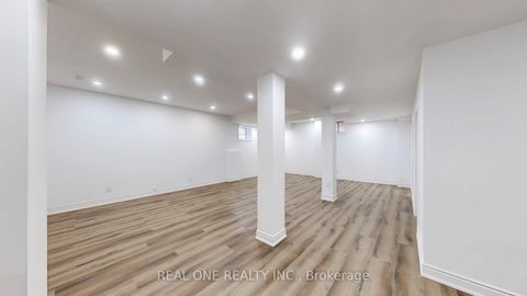 Photo 38 at 41 Menotti Drive, Oak Ridges, Richmond Hill