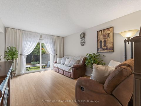 Photo 17 at 116 Patrice Crescent, Yorkhill, Vaughan