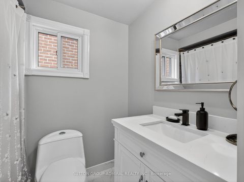 Photo 28 at 116 Patrice Crescent, Yorkhill, Vaughan