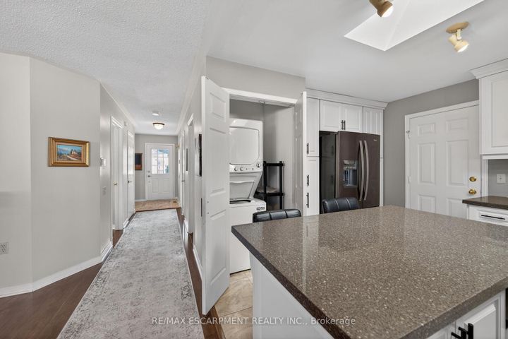 Photo 15 at 232 Silverbirch Boulevard, Villages of Glancaster, Hamilton