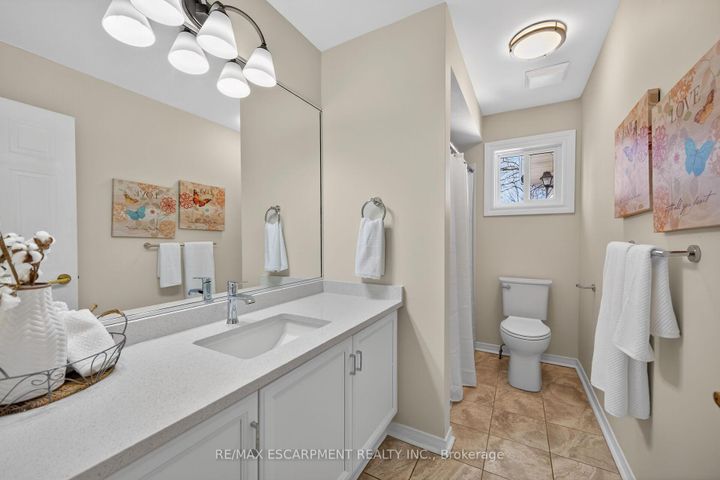 Photo 25 at 232 Silverbirch Boulevard, Villages of Glancaster, Hamilton