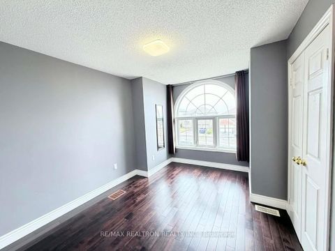 Photo 1 at 416 Mapleton Avenue, Ardagh, Barrie