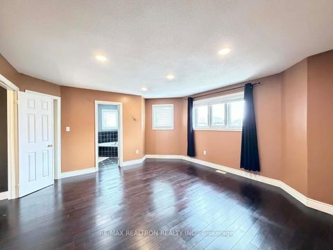 Photo 8 at 416 Mapleton Avenue, Ardagh, Barrie