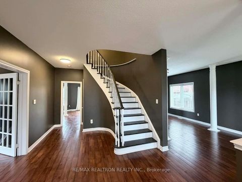 Photo 20 at 416 Mapleton Avenue, Ardagh, Barrie