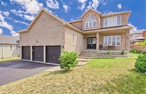 Photo 26 at 416 Mapleton Avenue, Ardagh, Barrie