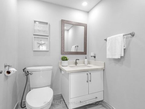 Photo 29 at 1001 - 18 Hollywood Avenue, Willowdale East, Toronto