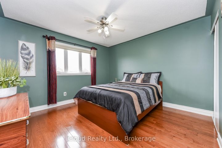 Photo 22 at 5922 Delle Donne Drive, Churchill Meadows, Mississauga