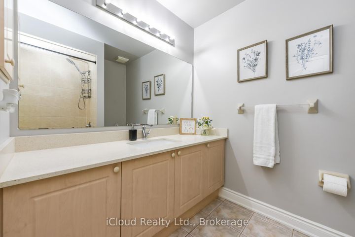 Photo 36 at 5922 Delle Donne Drive, Churchill Meadows, Mississauga