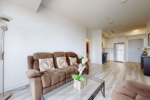 Photo 11 at 613 - 3220 Sheppard Avenue E, Sullivan, Toronto