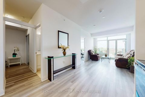 Photo 14 at 613 - 3220 Sheppard Avenue E, Sullivan, Toronto