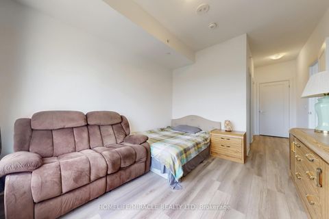 Photo 19 at 613 - 3220 Sheppard Avenue E, Sullivan, Toronto