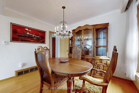 Photo 12 at 167 Cornelius Parkway, Maple Leaf, Toronto